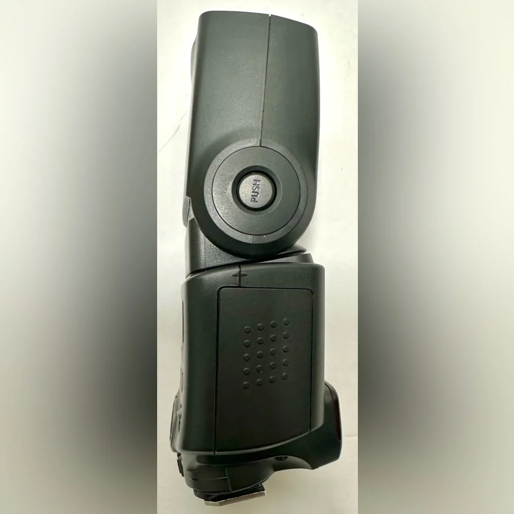 Canon 430EX II Hot Shoe Mount Flash Light for Canon Digital SLR Cameras